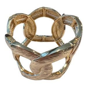 NWT extured Brushed Gold Lightweight Bracelet